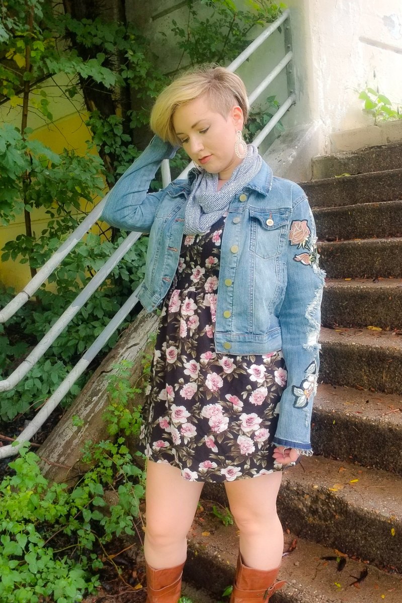 How to Transition Your Floral Dresses From Summer to Fall